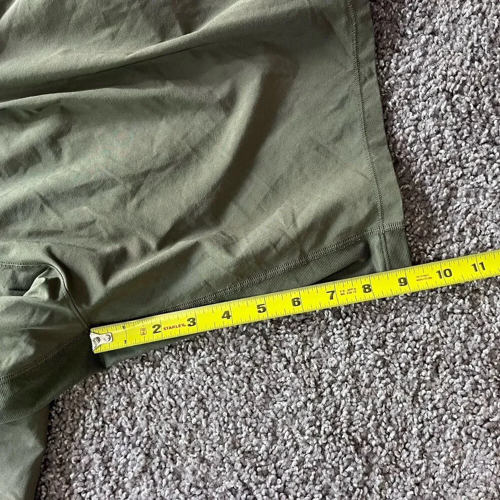 Lululemon T.H.E. Shorts 9” Lined Olive Green Mens Size Small‎ Worn Once!